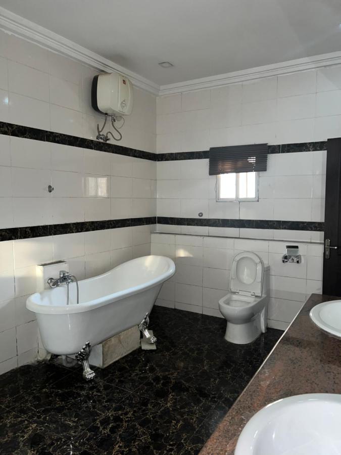 Grand Palazzo Hotel Gwarimpa 아부자 외부 사진