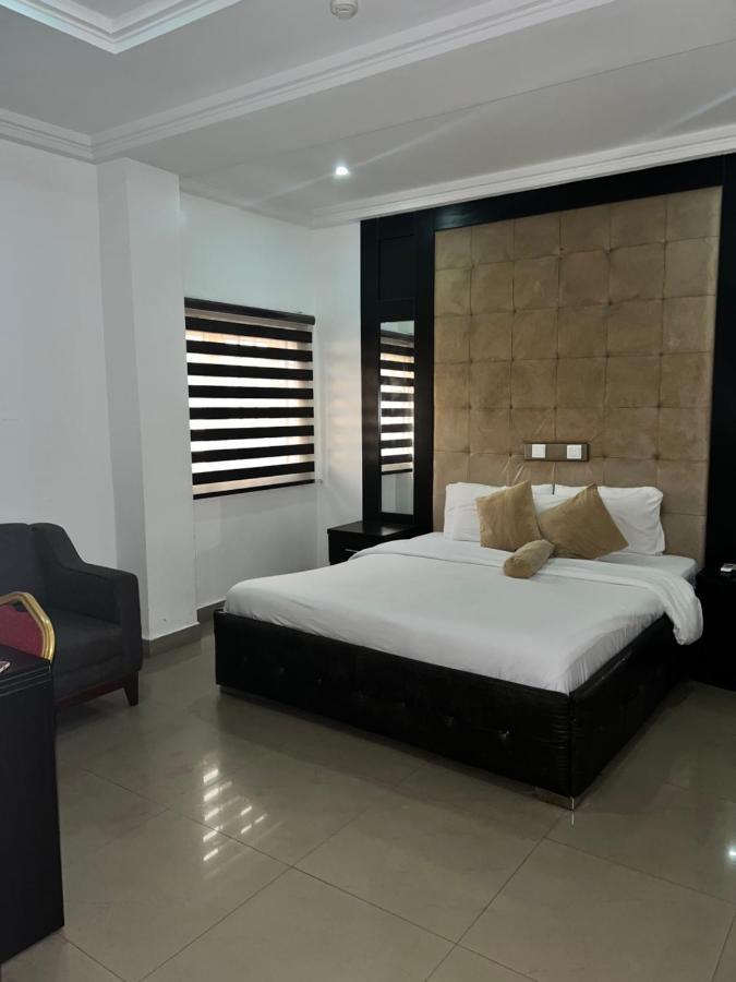 Grand Palazzo Hotel Gwarimpa 아부자 외부 사진