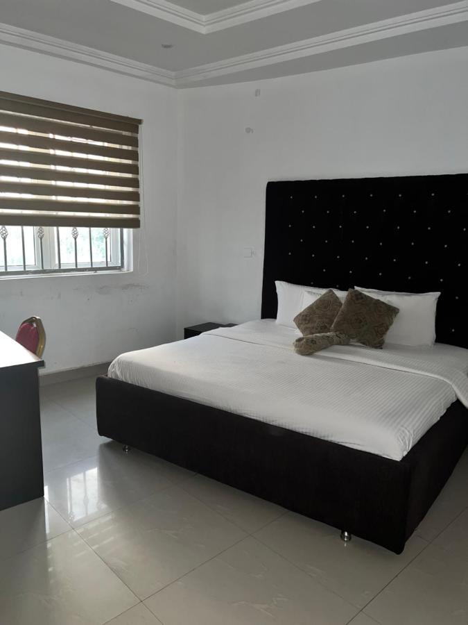 Grand Palazzo Hotel Gwarimpa 아부자 외부 사진