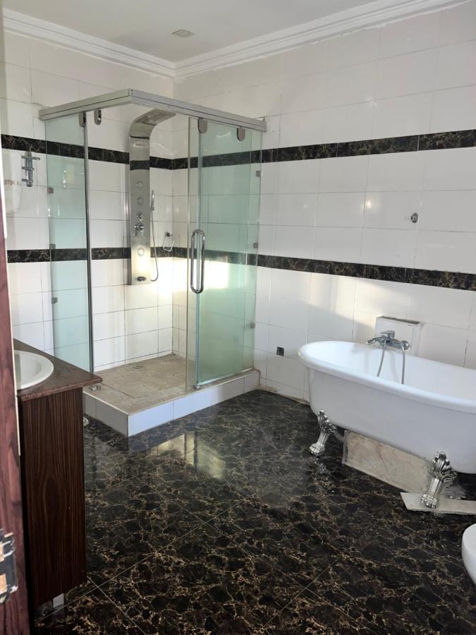 Grand Palazzo Hotel Gwarimpa 아부자 외부 사진