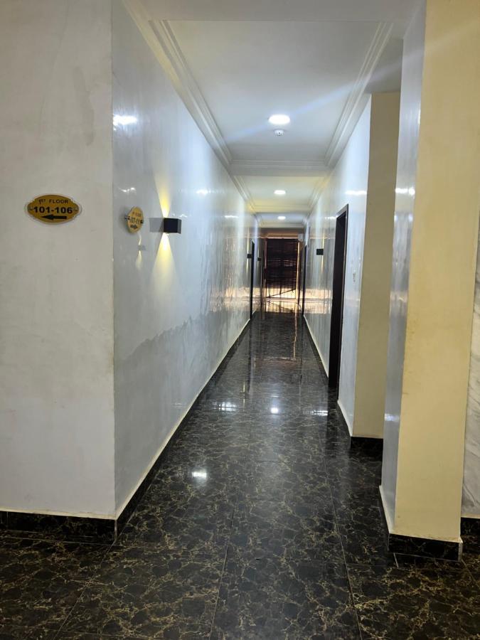 Grand Palazzo Hotel Gwarimpa 아부자 외부 사진