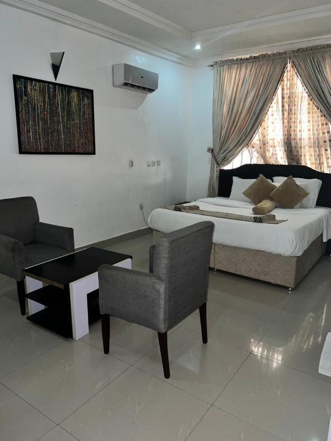 Grand Palazzo Hotel Gwarimpa 아부자 외부 사진
